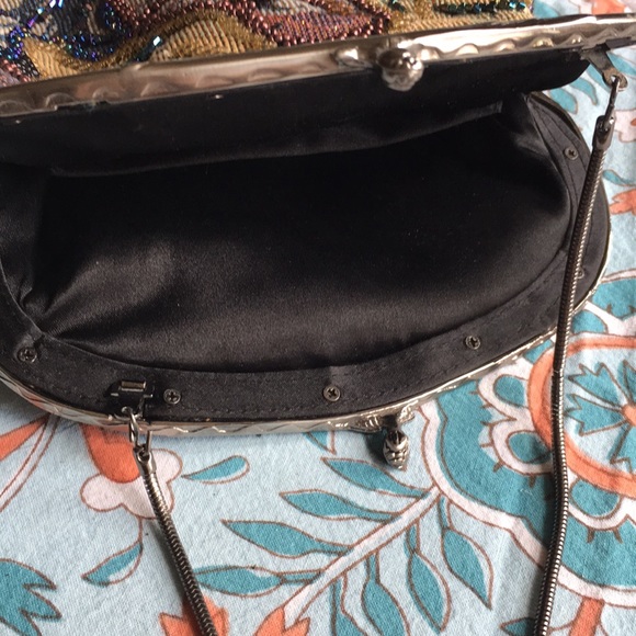 Vintage-Look Beaded Evening Bag - Picture 6 of 6